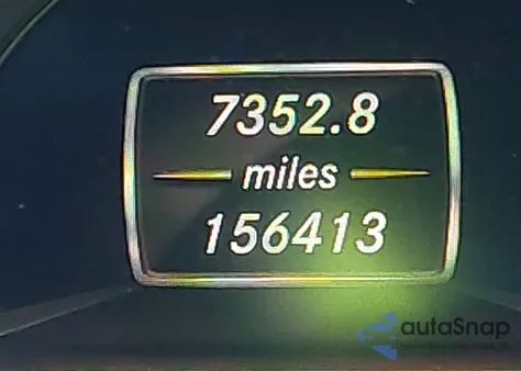 2012 Mercedes-Benz E 350 4Matic z USA, uszkodzony, nr VIN WDDHF8JB9CA540435